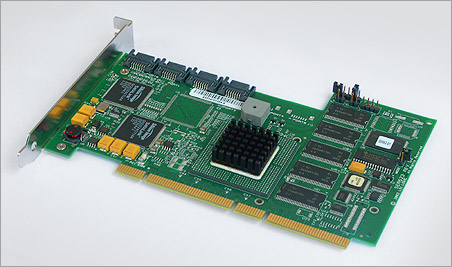 LSI Logic MegaRAID SATA 150-4 printplaat (groot)