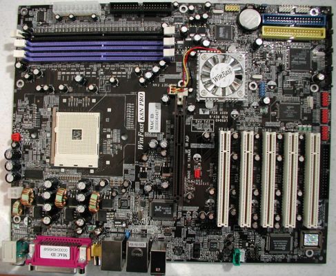 Leadtek K8N Pro-moederbod