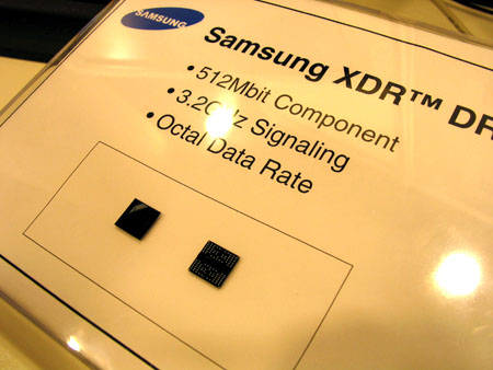 IDF 2004 - XDR DRAM chip