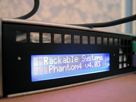 IDF 2004 - AMD - dual opteron low power lcd