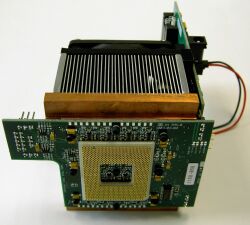 Intel Xeon Nocona-simulator onderkant (klein)