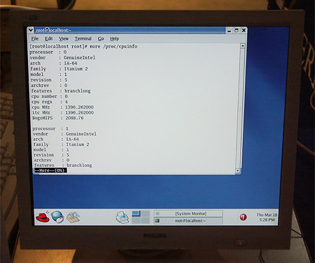 CeBIT 2004: Supermicro 6113M-i Red Hat Linux