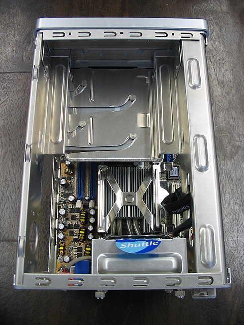 Shuttle ST62K Barebone: Interior top open 2