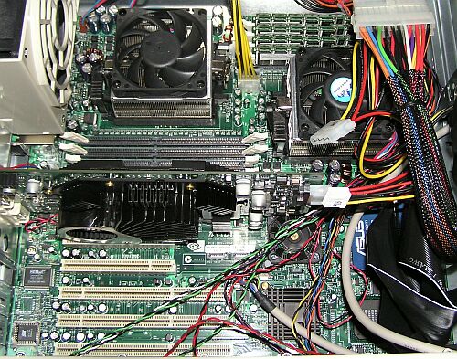 Dual-cpu nForce3 Pro 250 (klein) Dual-cpu nForce3 Pro 250 (klein)
