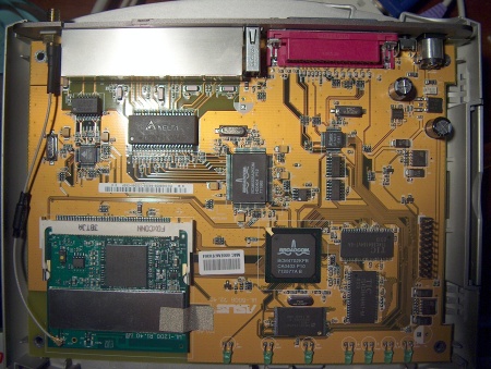 Asus WL-500g binnenwerk