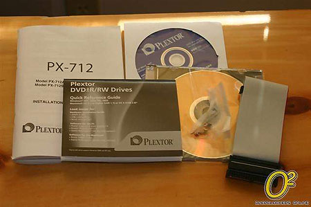 Plextor PX-712A goodies Plextor PX-712A goodies