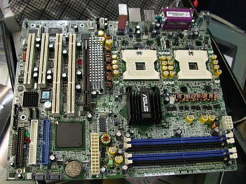 Asus NCCH-DL moederbord