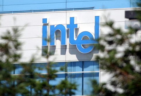 Intel-logo op gebouw