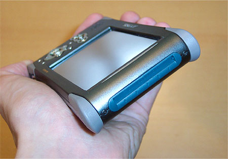 Archos AV420: linkerzijde inclusief CF-slot Archos AV420: linkerzijde inclusief CF-slot