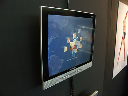 DID 2004: Prestigio LCD-scherm DID 2004: Prestigio LCD-scherm
