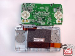 Nintendo DS opengemaakt 2
