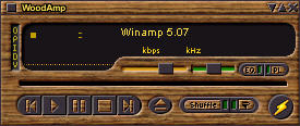 Winamp 5.07 screenshot met WoodAmp skin