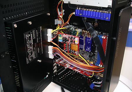 Zalman TNN300-behuizing (ingewanden) Zalman TNN300-behuizing (ingewanden)