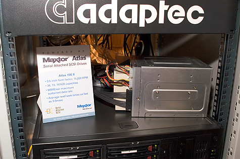 CeBIT 2005: Adaptec SAS demo CeBIT 2005: Adaptec SAS demo