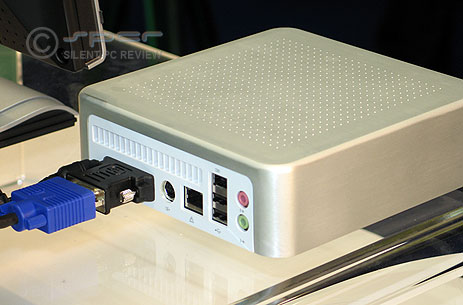 AOpen Mini PC prototype achterkant AOpen Mini PC prototype achterkant