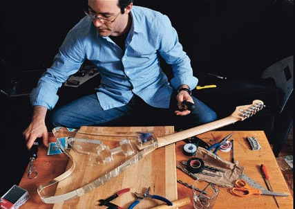 Wired-redacteur bouwt gitaar Wired-redacteur bouwt gitaar
