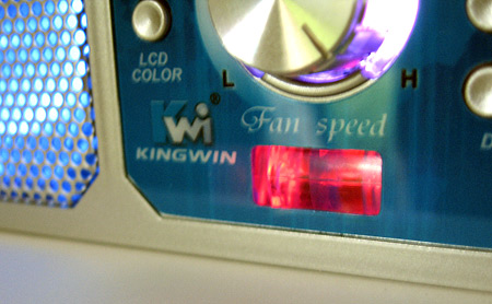 De stroomindicator van de KingWing AquaStar