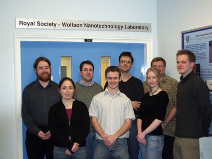 Leden van het Nanoscale Science and Technology team van de Universiteit van Durham Leden van het Nanoscale Science and Technology team van de Universiteit van Durham