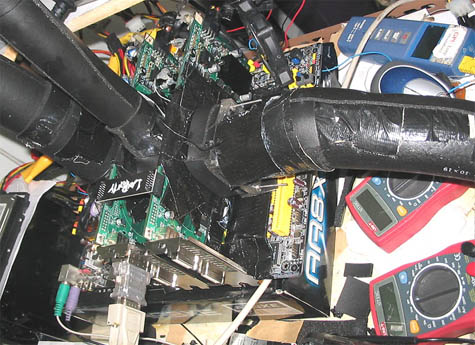3DMark '05-record: tweemaal 7800 GTX 512MB in SLI, met koelerhuisvlijt