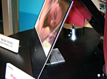 Hitachi 17" OLED-scherm