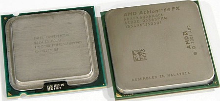 Intel Pentium 955 Extreme Edition (links) naast AMD Athlon 64 FX-60 (rechts)