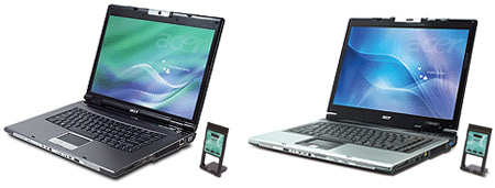 Acer Centrino Duo-laptops: TravelMate 8200 (links) en Aspire 5670 (rechts)