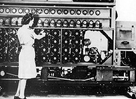 Vroege Enigma-kraakcomputer Turing bomb