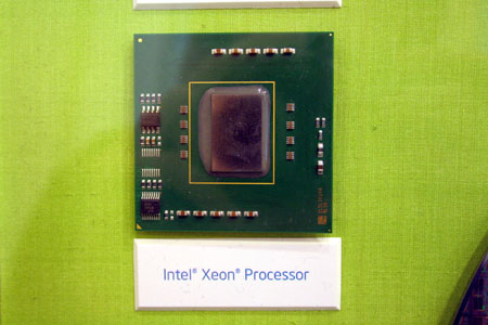 Intel 65nm Xeon DP Woodcrest (8MB cache?) Intel 65nm Xeon DP Woodcrest (8MB cache?)
