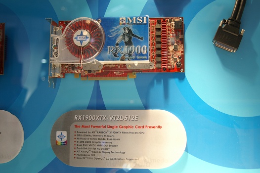 CeBIT 2006 - MSI Radeon X1900 XTX CeBIT 2006 - MSI Radeon X1900 XTX