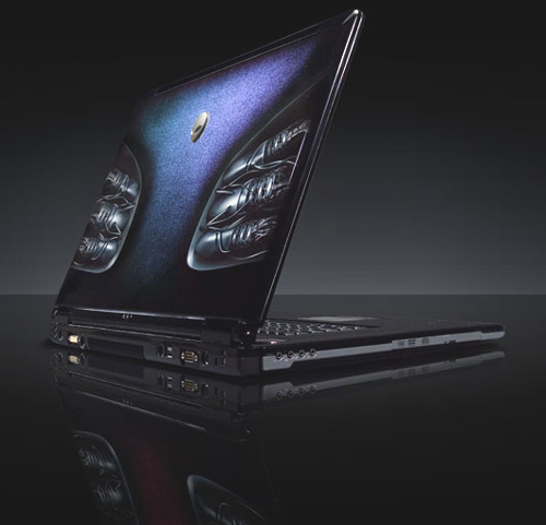 Alienware mAlx-laptop met paintjob Alienware mAlx-laptop met paintjob