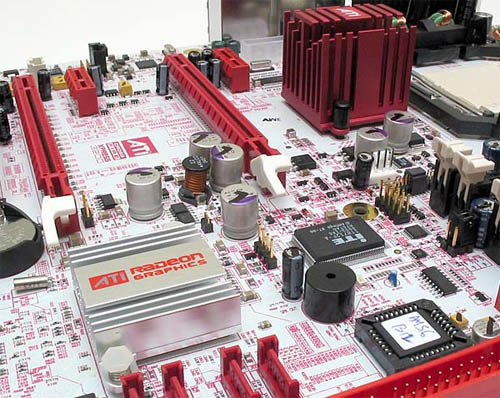 Passief gekoelde ATi CrossFire Xpress 3200-chipset Passief gekoelde ATi CrossFire Xpress 3200-chipset