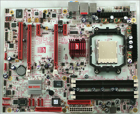 ATi CrossFire Xpress 3200 Socket AM2 reference moederbord ATi CrossFire Xpress 3200 Socket AM2 reference moederbord
