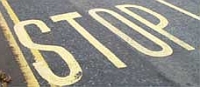 stopmarkering op weg