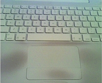 MacBook met vlekken