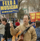 feed a musician / antipiraterij