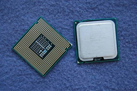 Quadcore Intel Xeon Clovertown sample