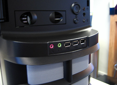 Chieftec GX-01B externe aansluitingen
