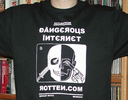 'dangerous internet'-t-shirt 'dangerous internet'-t-shirt