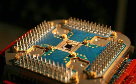 D-Wave quantumchip