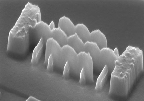 Intel tri-gate transistor