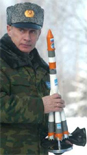 Vladimir Poetin met draagraketje