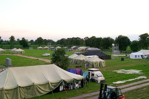 Campzone 2007 - opbouw WallyLAN en crewveld Campzone 2007 - opbouw WallyLAN en crewveld