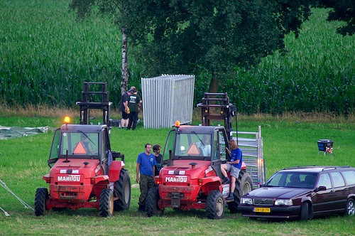Campzone 2007 - heftrucks aan het werk Campzone 2007 - heftrucks aan het werk