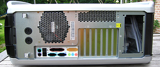 Cooler Master Cosmos 1000 close-up