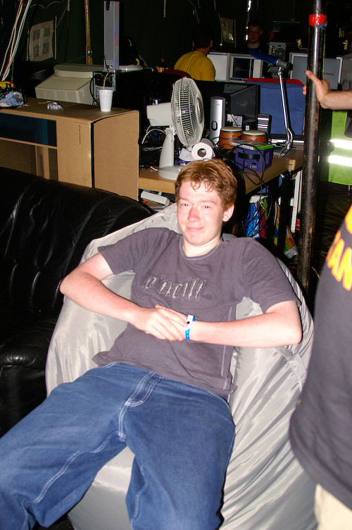Campzone 2007 - chillen in de zitzak Campzone 2007 - chillen in de zitzak