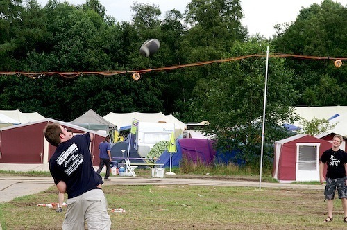 Campzone 2007 - balletje gooien