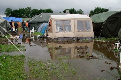 Campzone 2007 - tent in meer