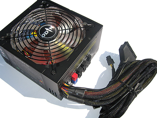 Gigabyte Odin GT 800W Gigabyte Odin GT 800W