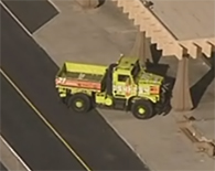 Team Oshkosh ontmoet een betonnen pilaartje
