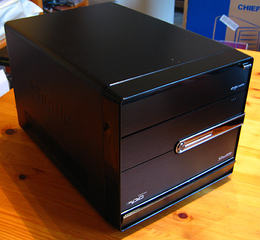 Shuttle SG33G6 Deluxe
